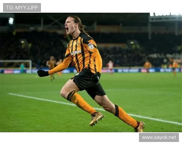 赫鲁斯蒂奇技术特点：中场组织能力突出，传球精准度高，具备良好控球与防守覆盖