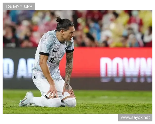 无球冲刺与纵深打击:努涅斯的核心战术价值 无球冲刺与纵深打击:努涅斯的核心战术价值